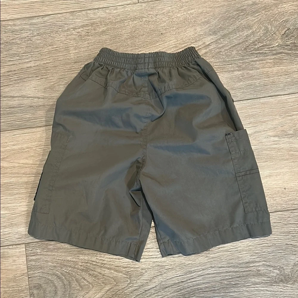 OshKosh B'gosh Olive Green Casual‎ Shorts